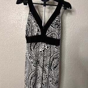 Black and White Paisley Pattern Sleeveless Dress Size Large